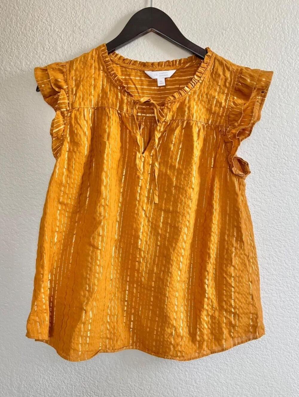 Lauren Conrad ruffles sleeves top
